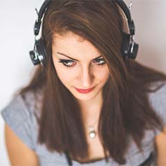 - lina Cooper, leifend Testimonial Img 1